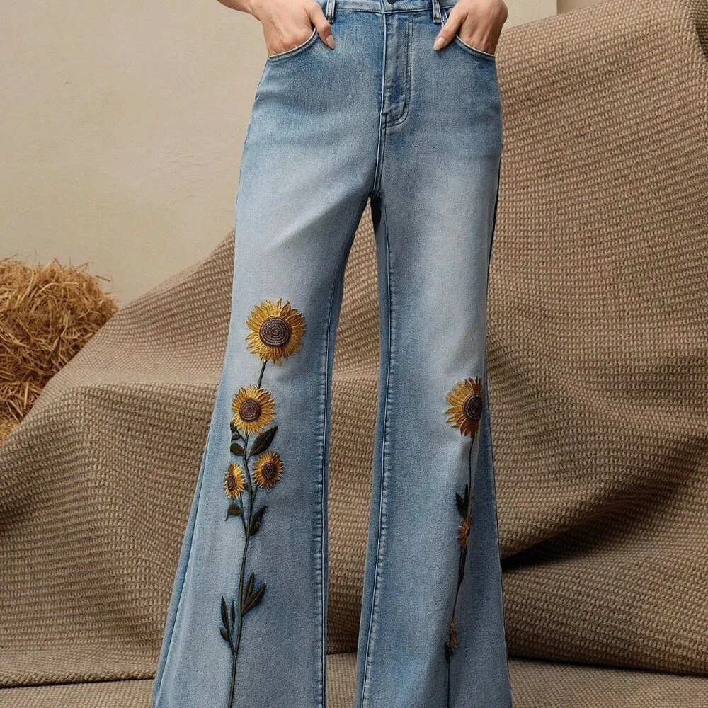 Light Wash Women's Casual Sunflower Embroidery Pocket Flared Jeans - Picture 6 of 7